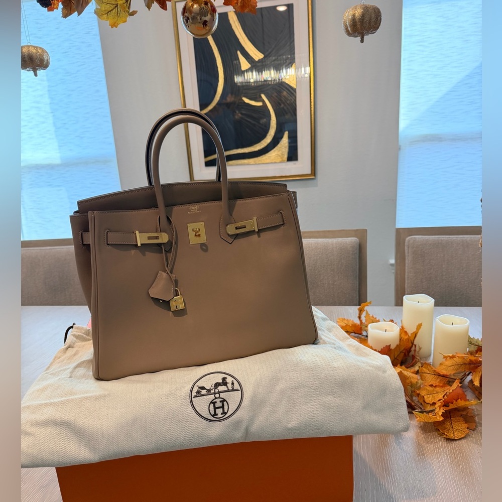 Inspired Authentic Swift Leather Gris Tourterelle Gold Hardware 35cm